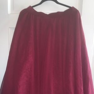 NWT Red Tulle Torrid Skirt